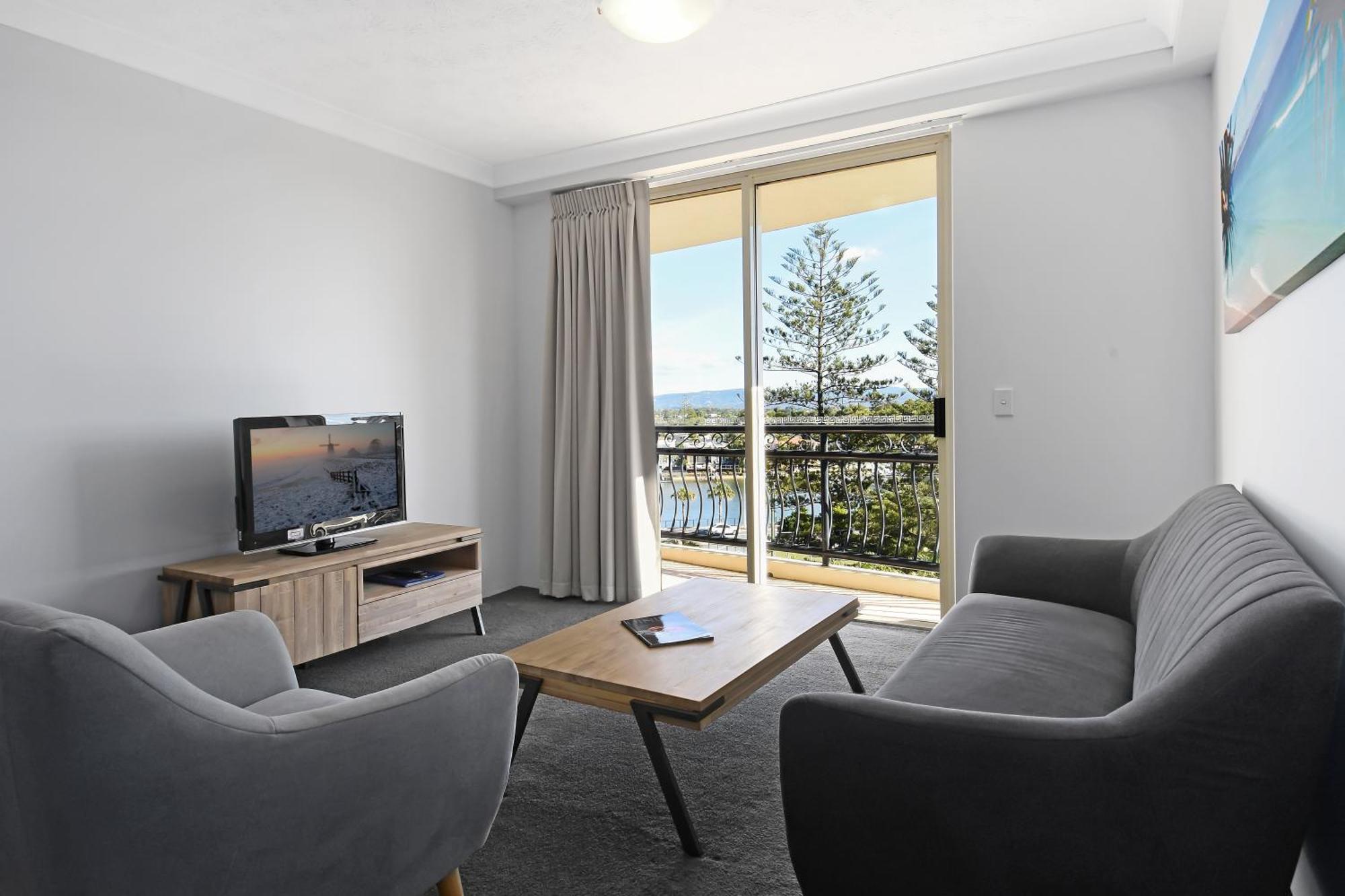 Palazzo Colonnades Aparthotel Gold Coast Room photo